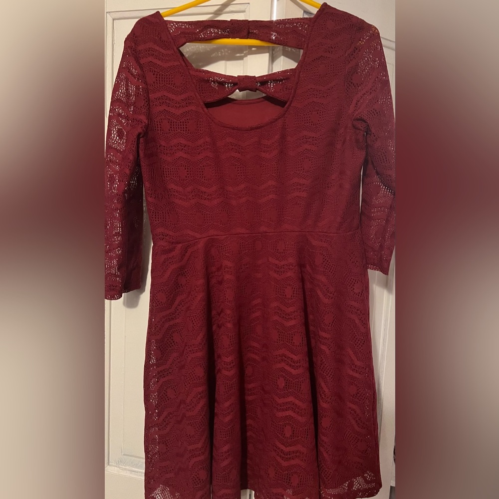 Women’s 3/4 Sleeve Red Dress